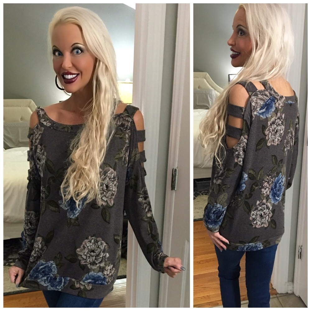 🛍LAST 1! ❤️Ladder Cut Floral Sweater - Picture 3 of 4